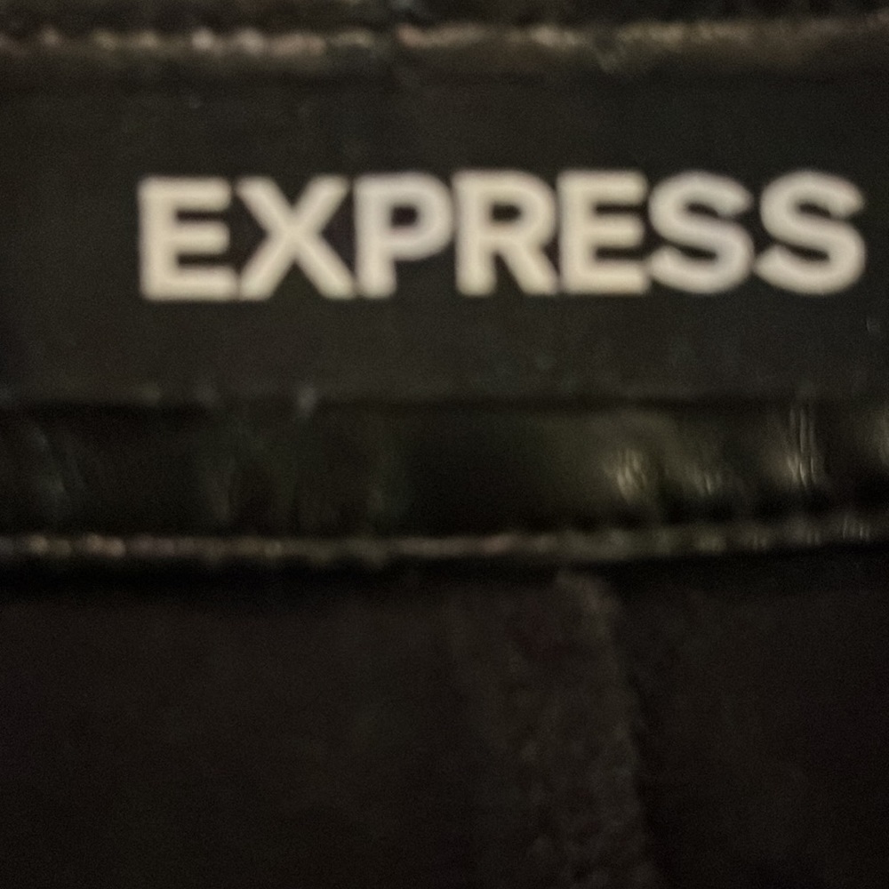 Express- Super High Waisted Faux Leather Ankle Pants size- 0/R - Picture 12 of 13